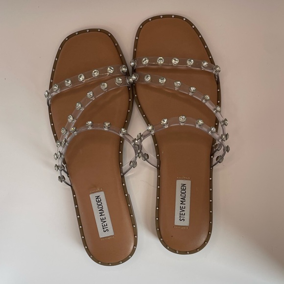 Steve Madden Shoes - Steve Madden womens Zingo Sandal